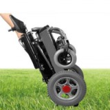 Αναπηρικό αμαξίδιο ηλεκτρικό Easy Way Plus 2